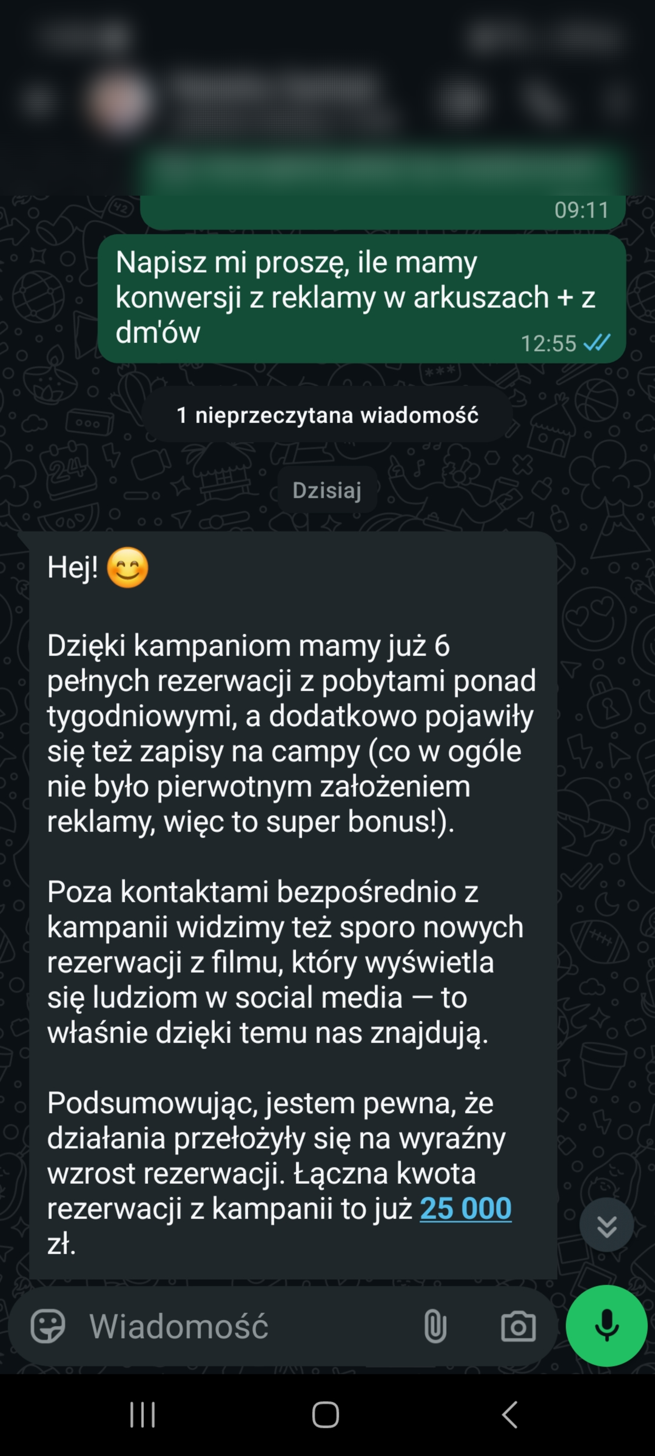 Fragment rozmowy z klientem: turystyka i noclegi.